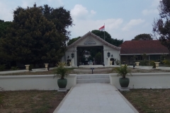 Taman di Pura Paku Alaman Yogyakarta